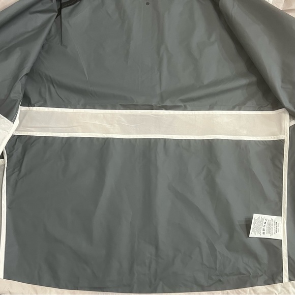 Nike Storm-Fit Running Division Flash Jacket Beige - Picture 13 of 16